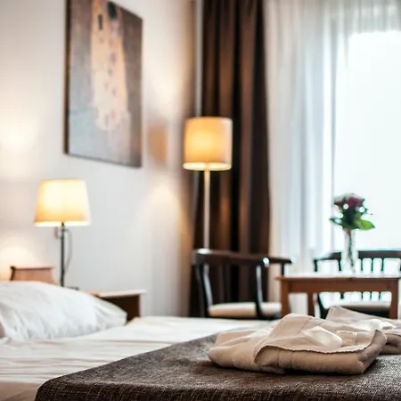 Wellness Gendorf فندق